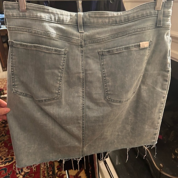 Skirt - Picture 2 of 3